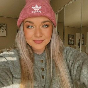 Meet your Posher, Jaclyn